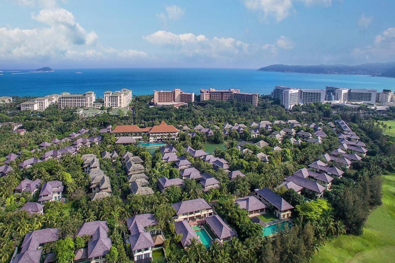 Sanya Yalong Bay Villas & Spa Екстериор снимка